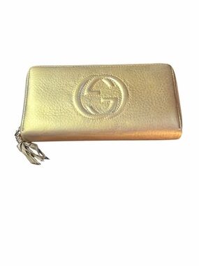 Gucci Soho Metallic Gold Leather Zip Around Wallet - Authentic